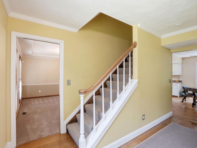7567 Tenbury Drive , Dublin, OH 43017 Photo 6