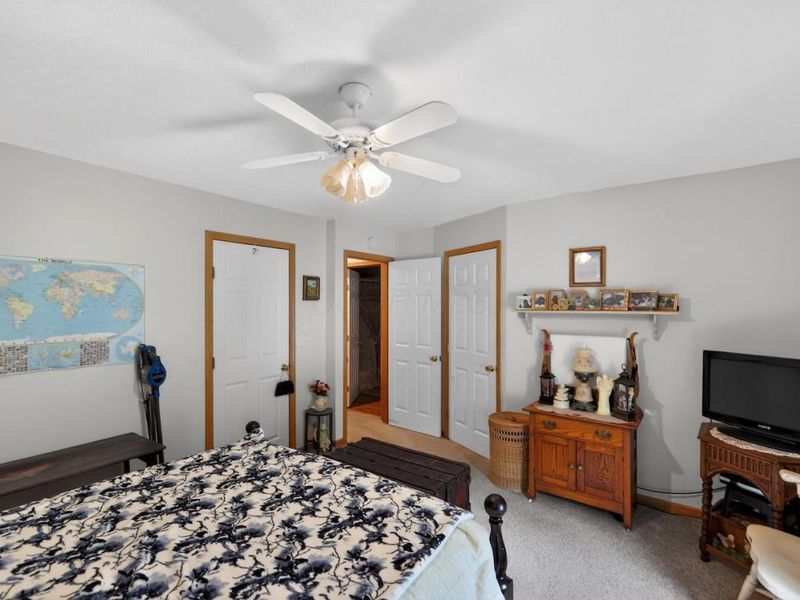 3658 Apple Valley Drive , Howard, OH 43028 Photo 11