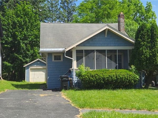 144 Wente , Syracuse, NY 13207