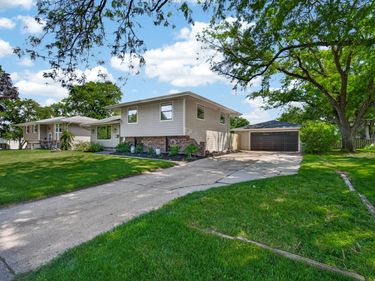 805 SE 2nd Street, Ankeny, IA 50021