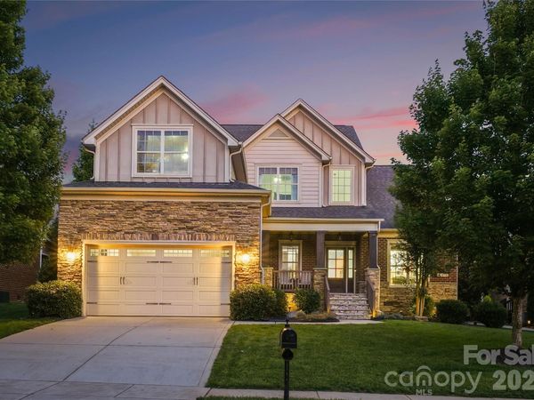 803 Five Leaf Lane, Waxhaw, NC 28173
