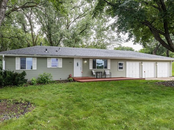 1515 Woodhill Road , Burnsville, MN 55337