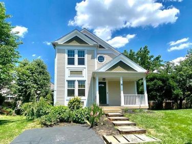 18 BROOKMEADE COURT, STERLING, VA 20165