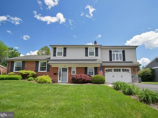 708 LINCOLN DRIVE , BROOKHAVEN, PA 19015