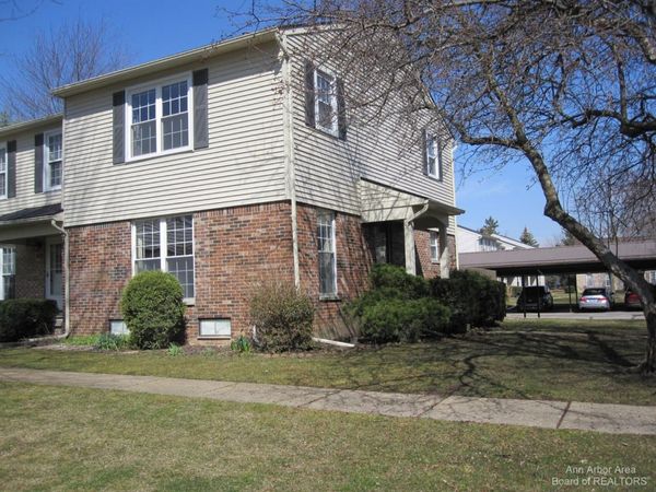 3238 Alpine Drive, Ann Arbor, MI 48108