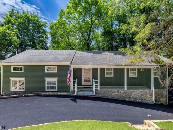 731 Long Hill Rd, Long Hill, NJ 07933