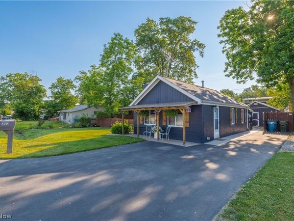 303 Roxboro Road , Vermilion, OH 44089
