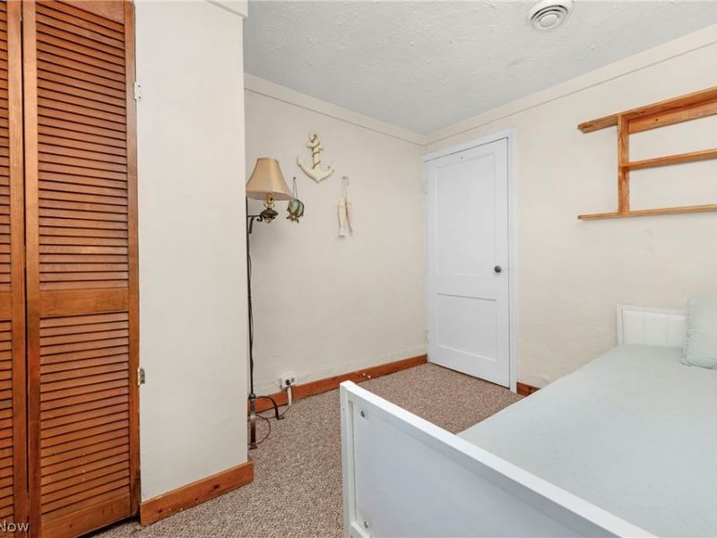 303 Roxboro Road, Vermilion, OH 44089 Photo 27