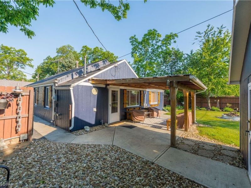 303 Roxboro Road, Vermilion, OH 44089 Photo 35
