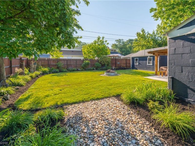 303 Roxboro Road, Vermilion, OH 44089 Photo 39