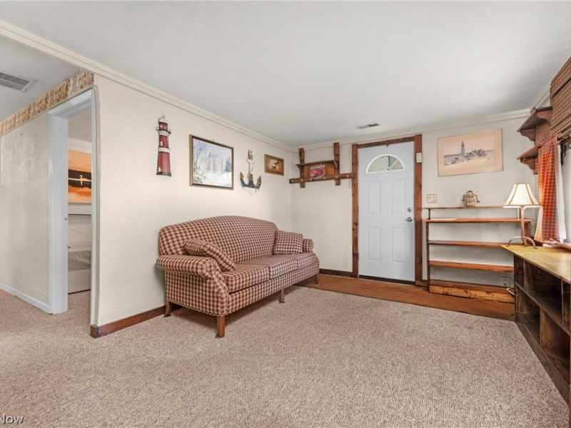 303 Roxboro Road, Vermilion, OH 44089 Photo 8