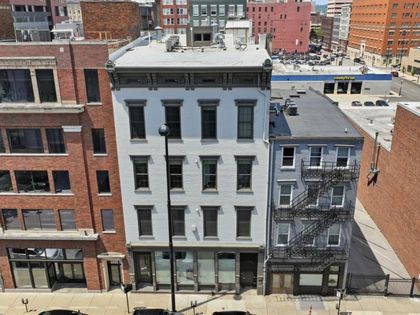 813 Broadway Street Cincinnati, OH 45202