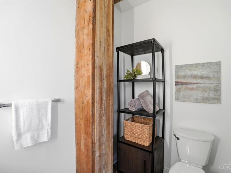 813 Broadway Street, Unit 301, Cincinnati, OH 45202 Photo 21