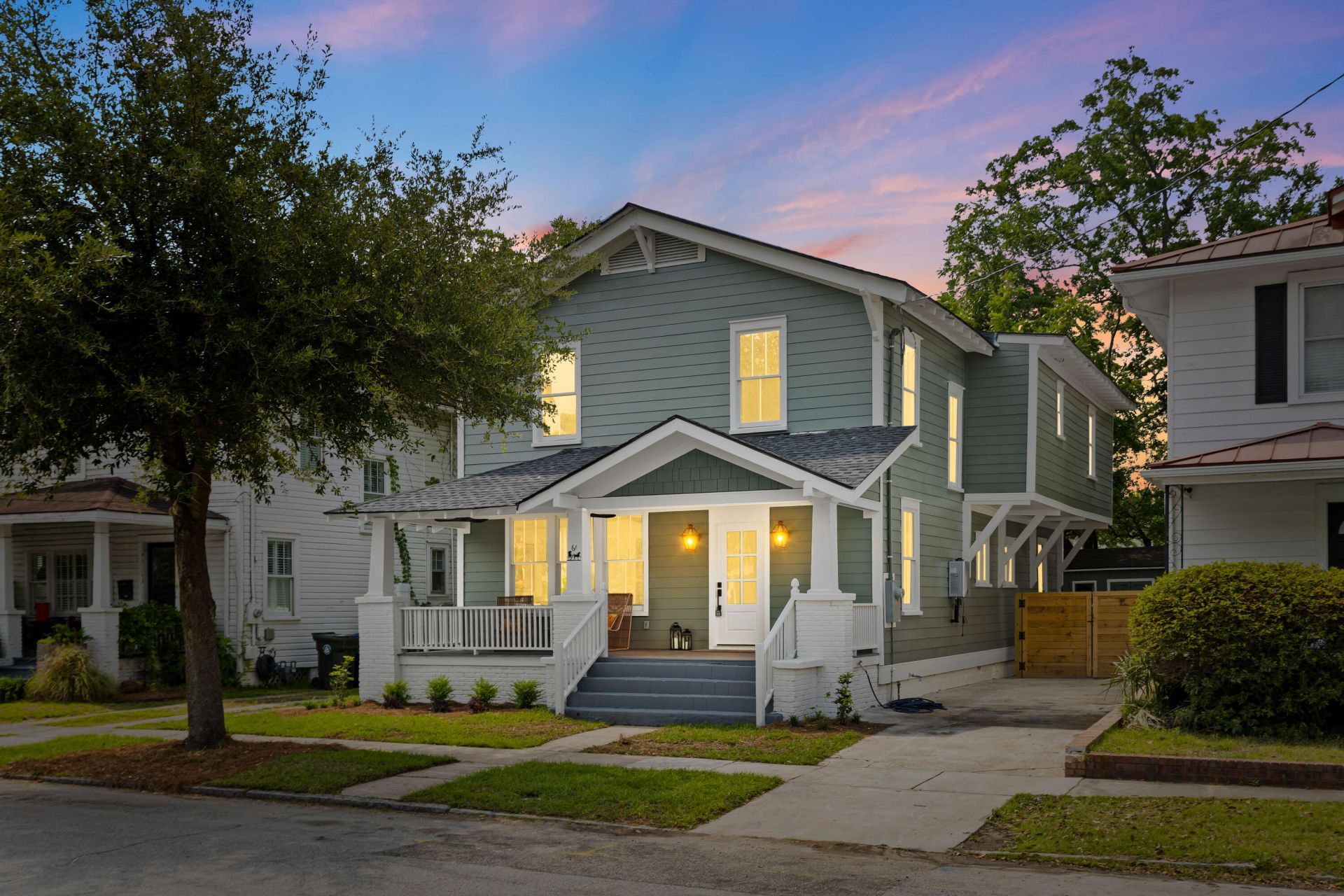 61 Maple Street Photo 55