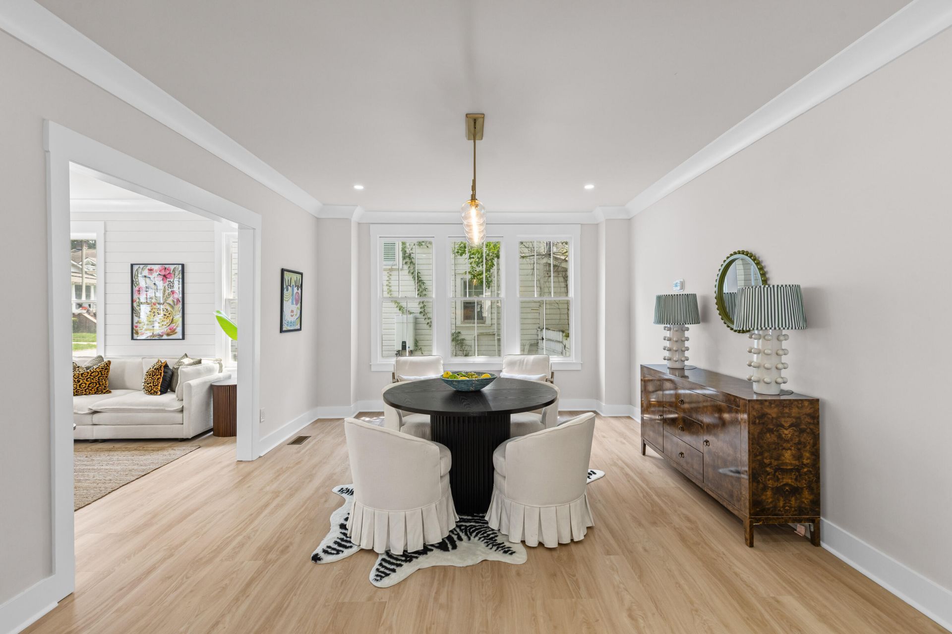 61 Maple Street Photo 9