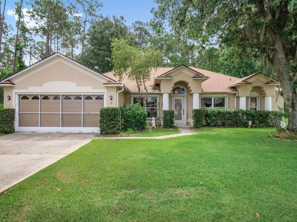 17 EBB TIDE DRIVE , PALM COAST, FL 32164