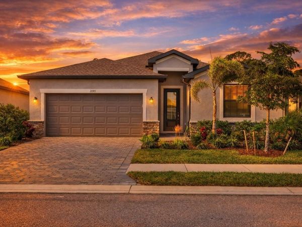 2081 GARDENIA AVENUE , PORT CHARLOTTE, FL 33953