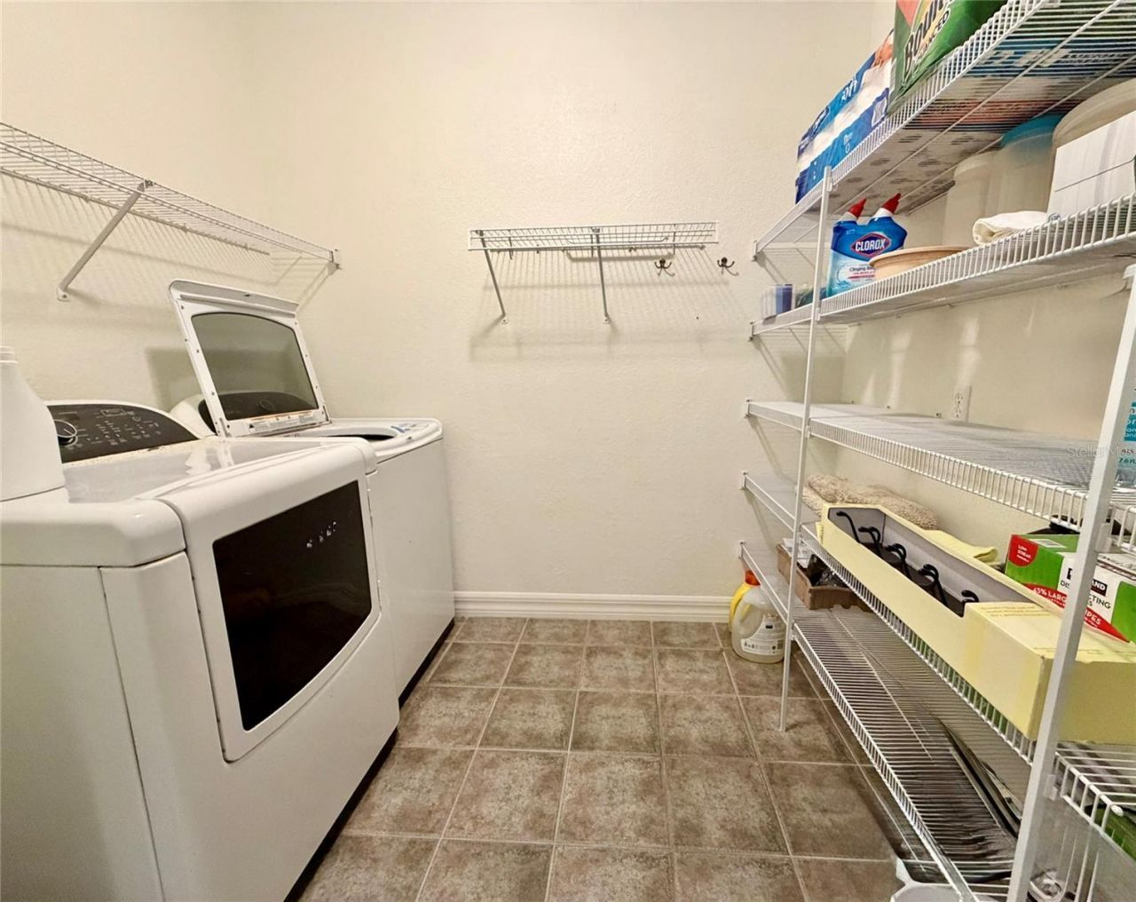 1043 SE County Road 21b , Melrose, FL 32666 Photo