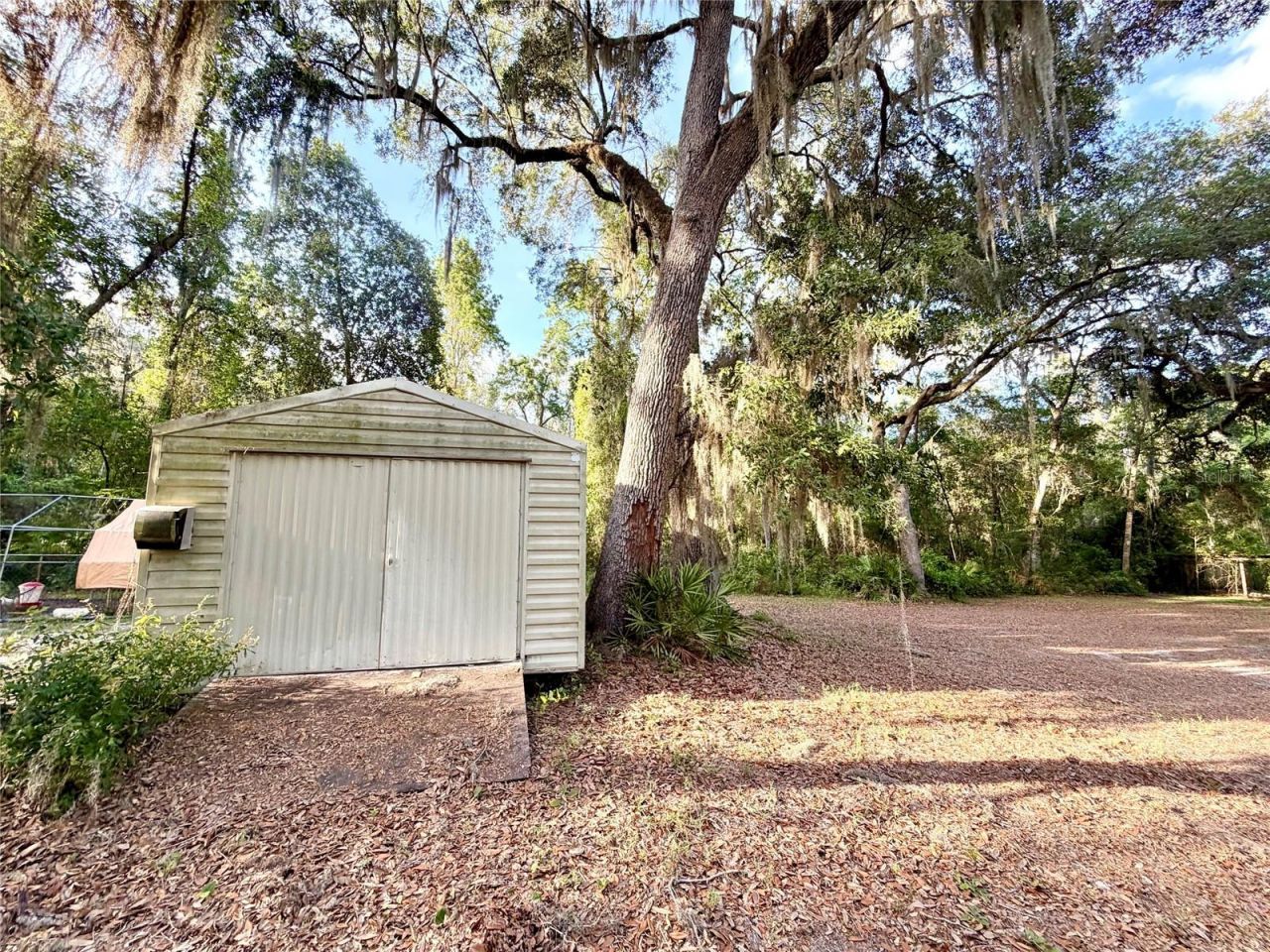 1043 SE County Road 21b , Melrose, FL 32666 Photo