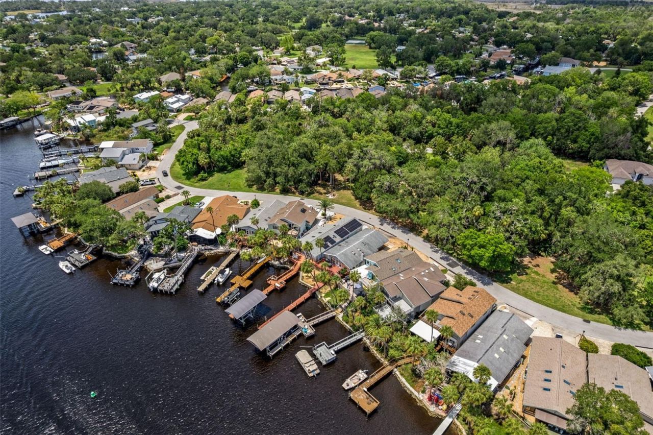 5250 S Riverview Circle , Homosassa, FL 34448 Photo
