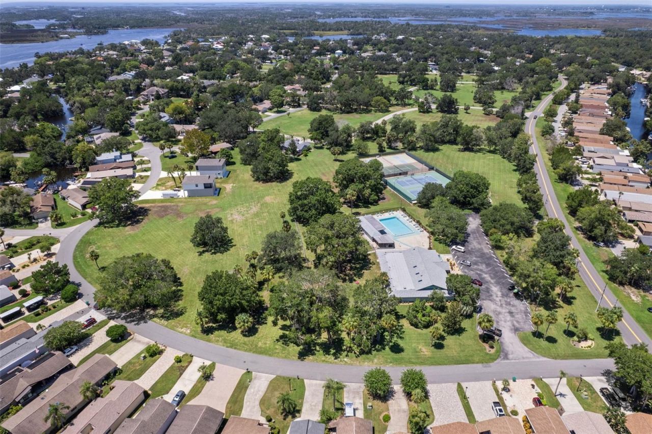 5250 S Riverview Circle , Homosassa, FL 34448 Photo