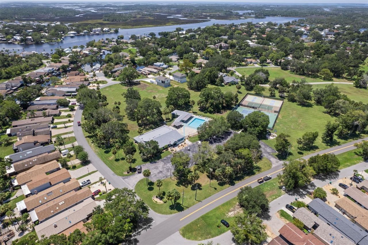 5250 S Riverview Circle , Homosassa, FL 34448 Photo