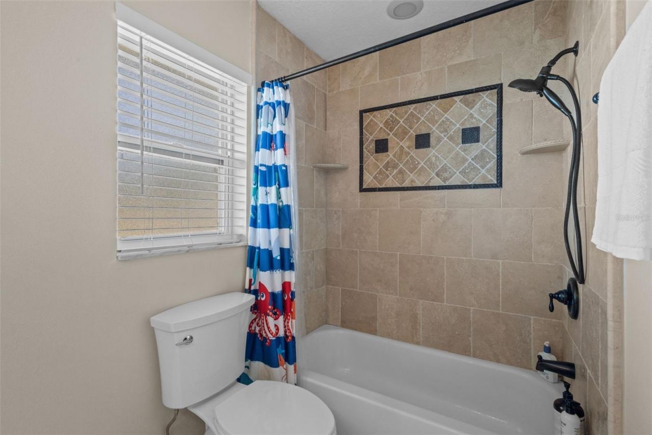 3046 Oak Cove Drive, Clearwater, FL 33759 Photo