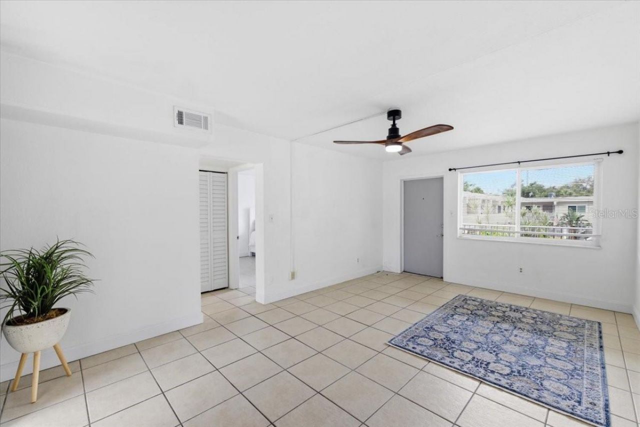 6700 1st Avenue S, Unit 211, Saint Petersburg, FL 33707 Photo