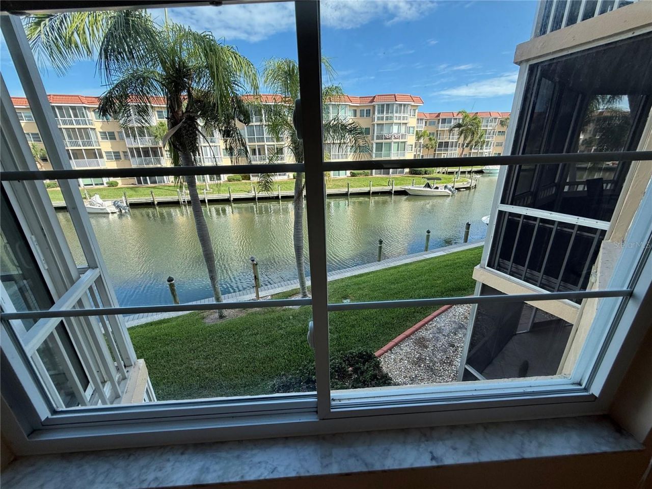 1250 N Portofino Drive, Unit 202, Sarasota, FL 34242 Photo