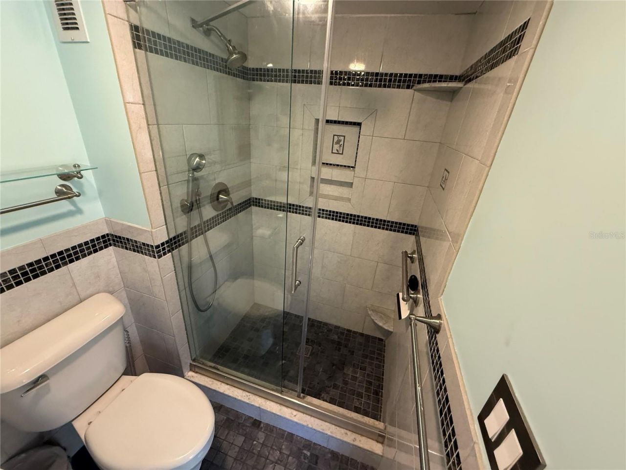 1250 N Portofino Drive, Unit 202, Sarasota, FL 34242 Photo