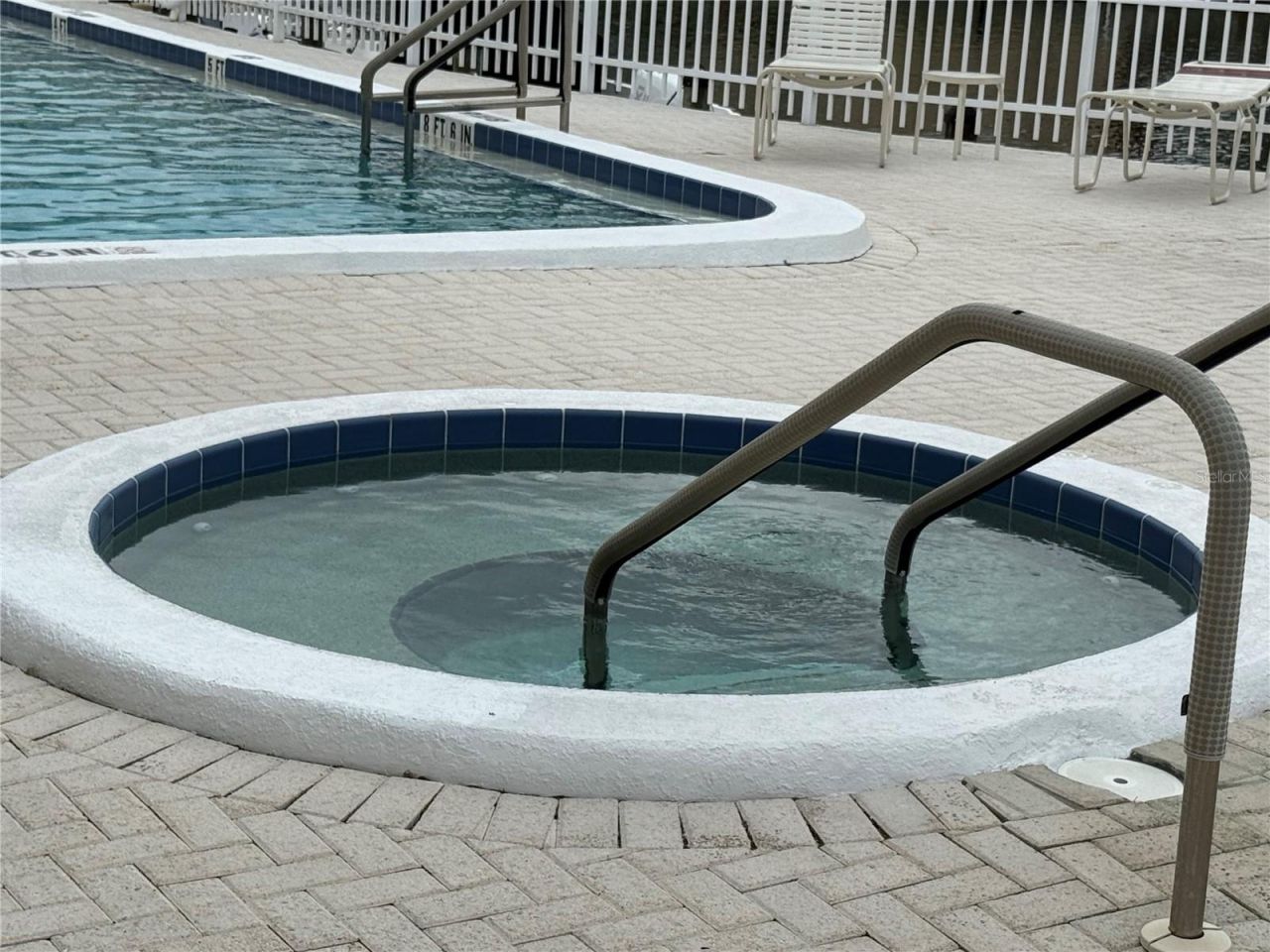 1250 N Portofino Drive, Unit 202, Sarasota, FL 34242 Photo