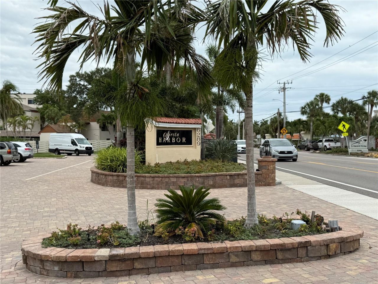 1250 N Portofino Drive, Unit 202, Sarasota, FL 34242 Photo