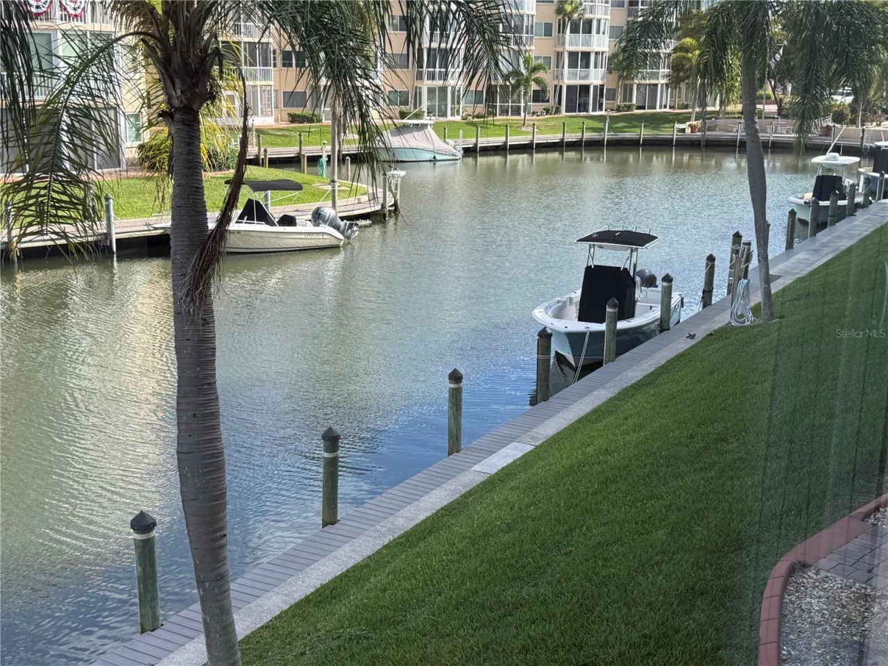1250 N Portofino Drive, Unit 202, Sarasota, FL 34242 Photo