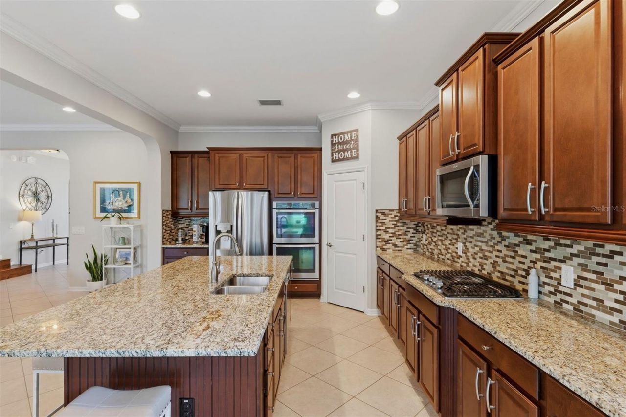 4107 Windcrest Drive , Wesley Chapel, FL 33544 Photo
