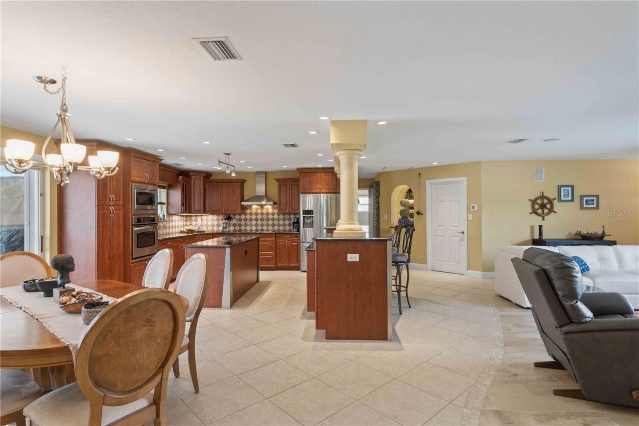 18115 Edgewater Drive, Port Charlotte, FL 33948 Photo