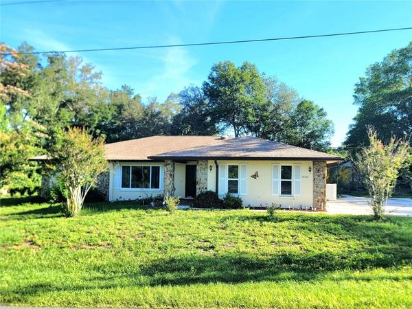 19725 SW BEACH BOULEVARD , DUNNELLON, FL 34431