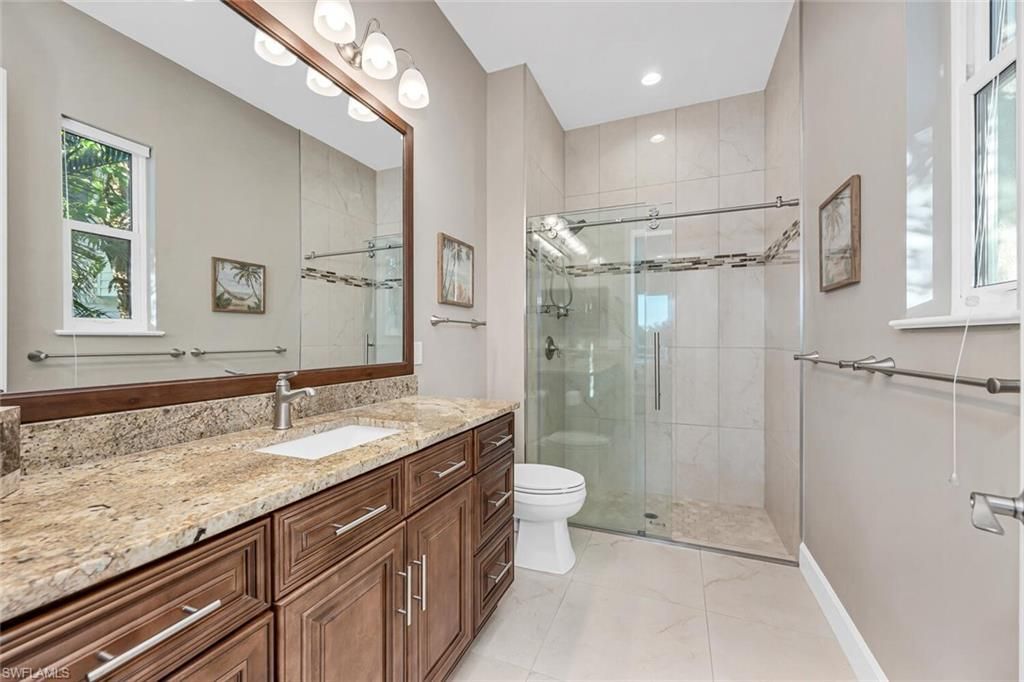 3254 Lakeview Dr , Naples, FL 34112 Photo
