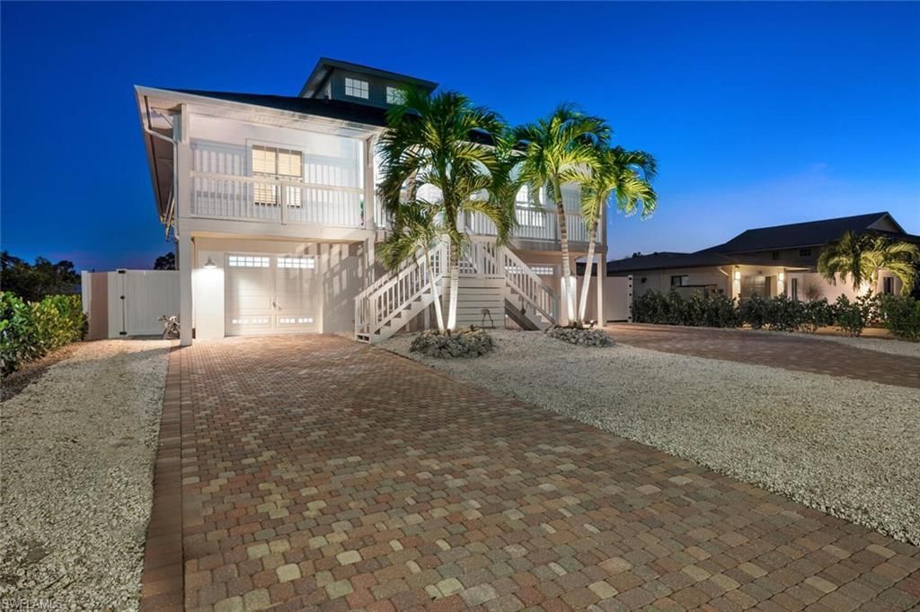 2736 Gulfview Dr , Naples, FL 34112 Photo