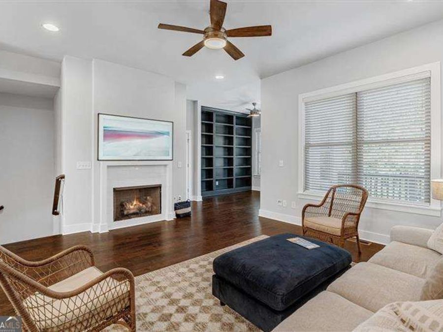Property Image 9