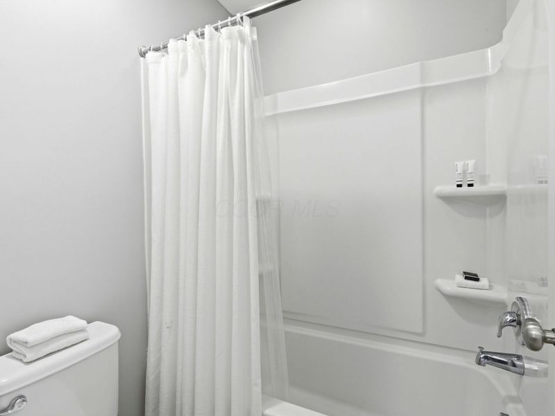 3102 Wolfbirch Drive, Columbus, OH 43231 Photo 39