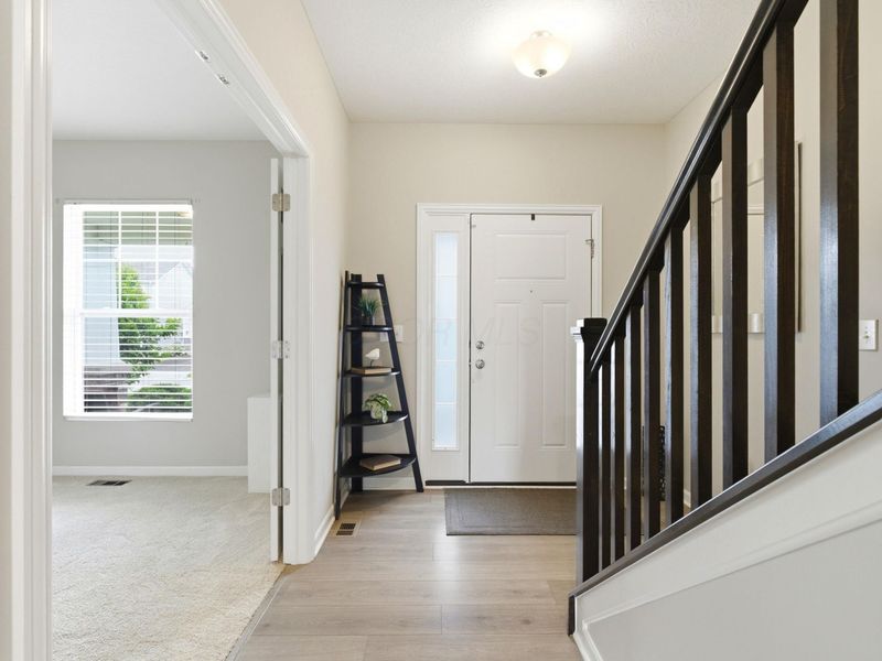 3102 Wolfbirch Drive, Columbus, OH 43231 Photo 7