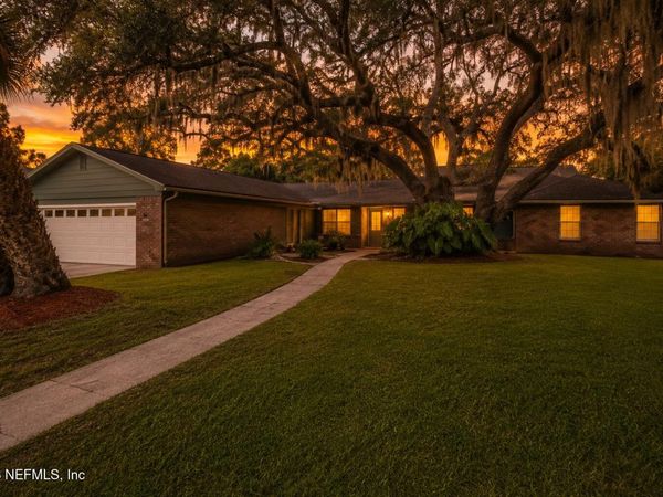 9665 SCOTT MILL ESTATES Way, Jacksonville, FL 32257