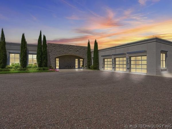 1005 W 94th Street S, Jenks, OK 74037