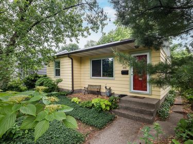 845 Clayland Street, Saint Paul, MN 55104