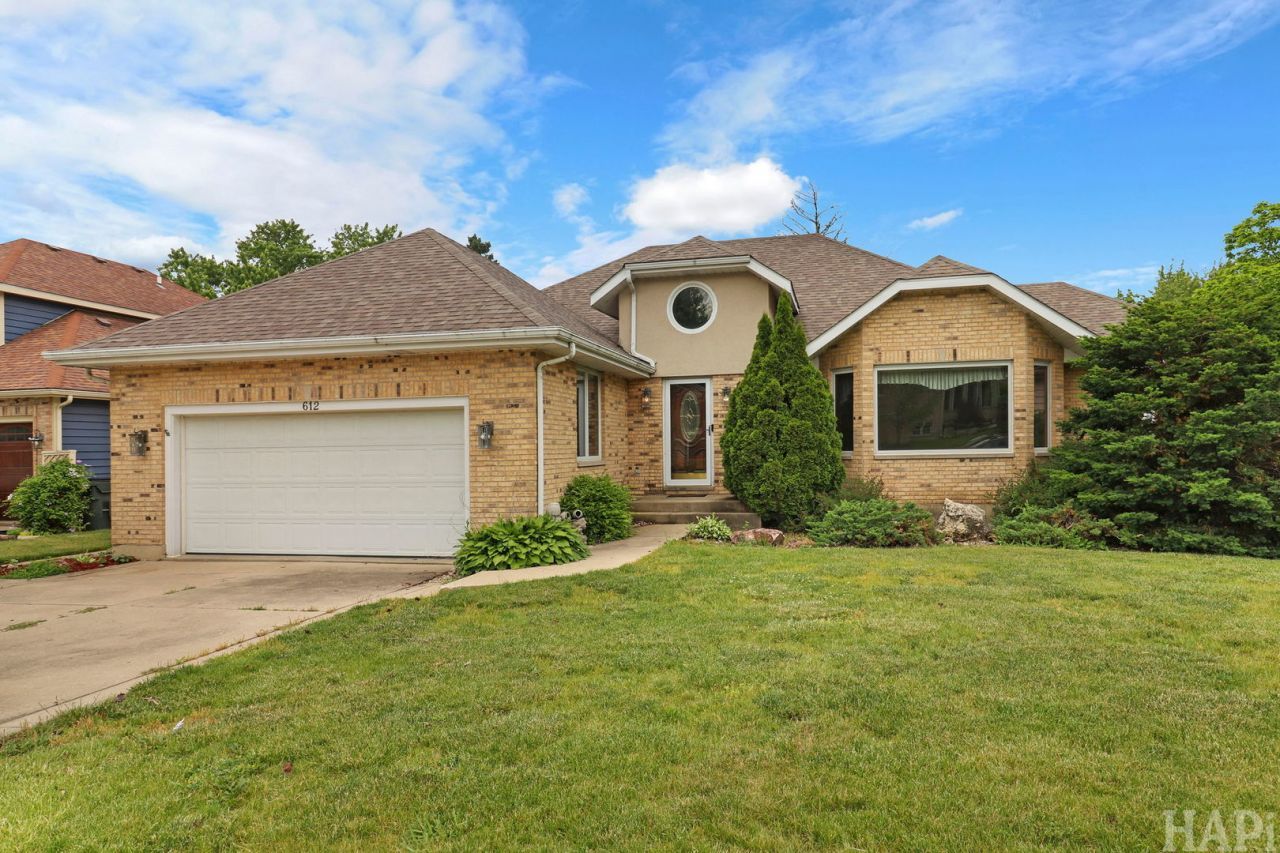 612 Edelweiss Drive, Antioch, IL 60002