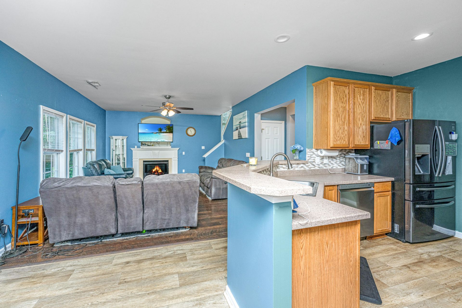 1517 Saint Stephens Way Photo 21