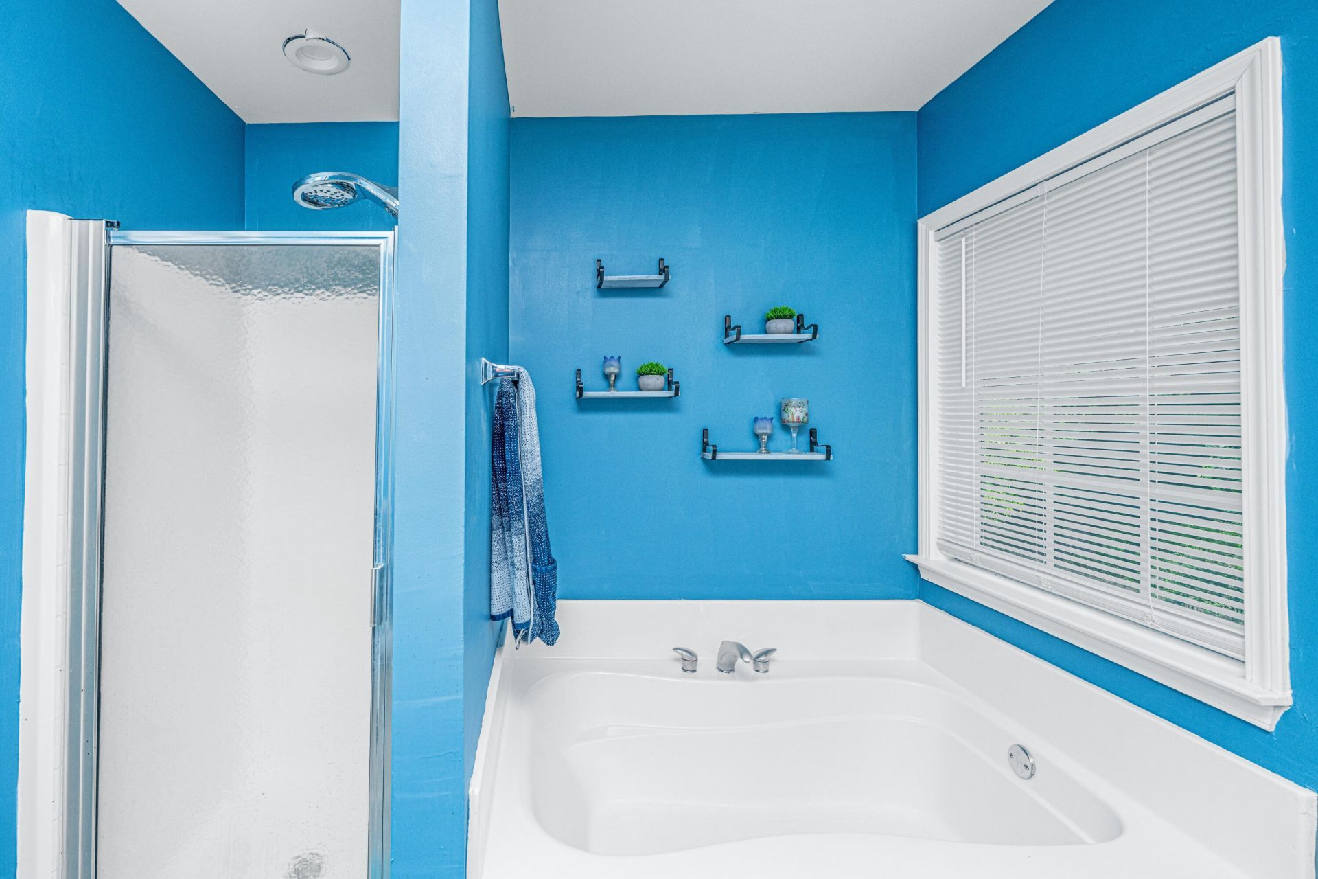 1517 Saint Stephens Way Photo 32