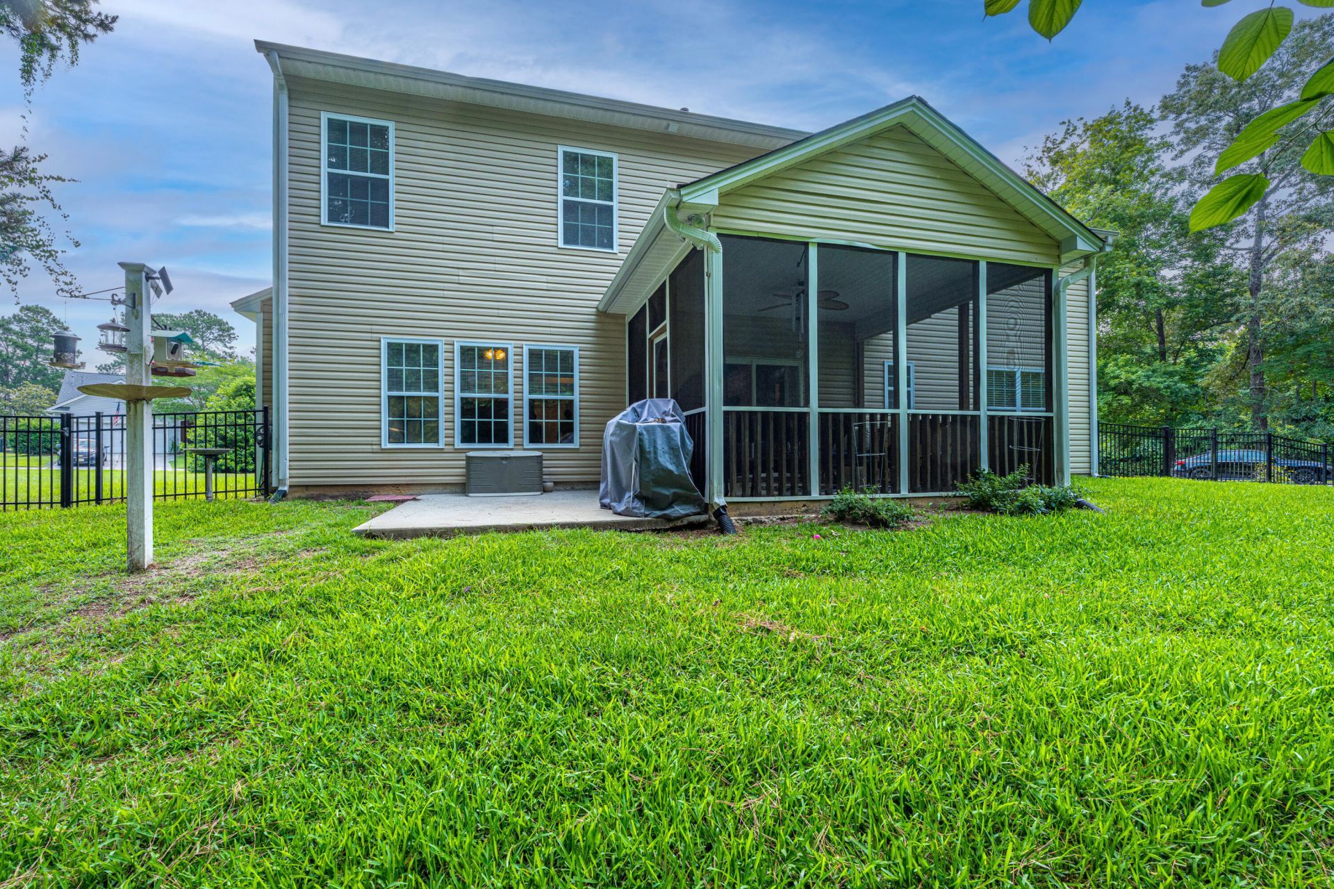 1517 Saint Stephens Way Photo 46