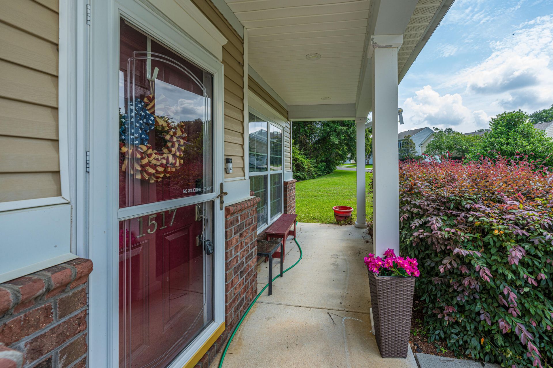 1517 Saint Stephens Way Photo 9