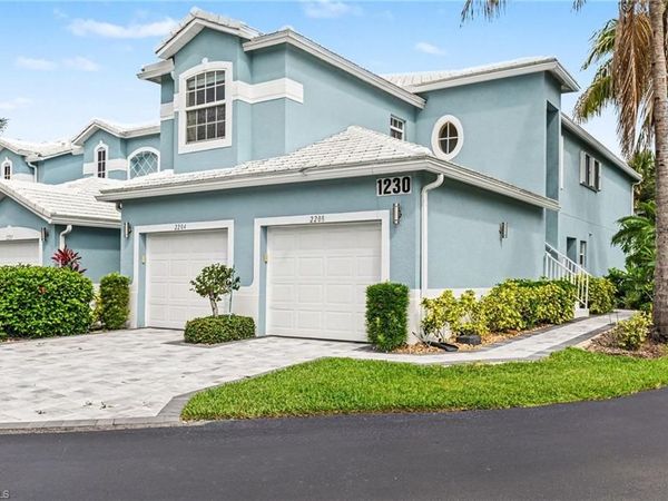 1230 Sweetwater LN, Unit 2208, NAPLES, FL 34110